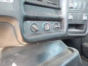Used 2007 GMC C7500 Interior Misc Part (Stock #5065-15)) Part Image