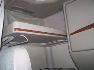 Used 2007 International 9400I Sleeper Part Image