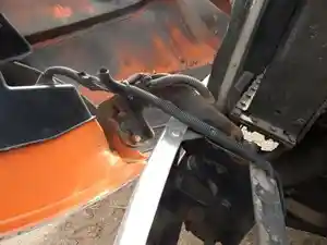 Used 2007 Peterbilt 387 Hood Hinge (Stock #5082-45)) Part Image