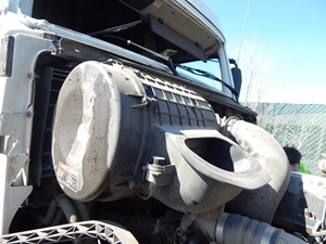 Used 2012 Volvo VNL Air Cleaner (Stock #5064-20)) Part Image