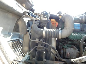 Used 2012 Volvo VNL Radiator (Stock #5064-11)) Part Image