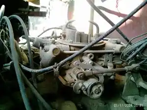 Used 1978 Ford 477 Carburetor (Stock #5113-16)) Part Image
