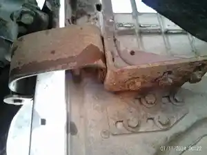 Used 1978 Ford 800 Hood Hinge (Stock #5113-21)) Part Image