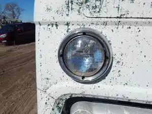Used 1987 Ford CT8000 Headlamp Assy (Stock #5105-3)) Part Image