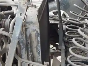 Used 1987 Ford CT8000 Radiator (Stock #5105-18)) Part Image