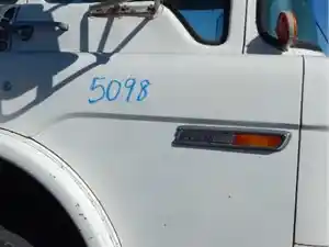 Used 1987 Ford CT8000 Side View Mirror (Stock #5105-2)) Part Image