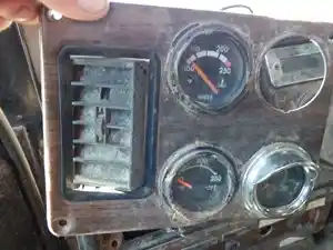 Used 1991 Freightliner FLD120 Interior Misc Part (Stock #5094-14)) Part Image