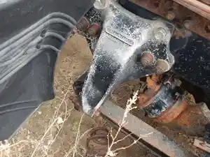 Used 1994 Freightliner FLD120 Spring, Rear Leaf Hanger (Stock #5093-16)) Part Image