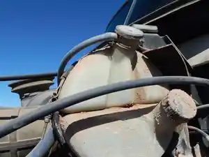 Used 1996 Mack CH613 Coolant Reservoir (Stock #5090-21)) Part Image