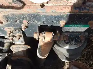 Used 1998 Freightliner FLD120 Spring, Rear Leaf Hanger (Stock #5088-9)) Part Image