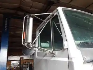 Used 1999 Freightliner FL70 Side View Mirror (Stock #5092-8)) Part Image