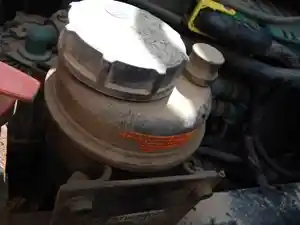 Used 2012 Volvo VNL Power Steering Reservoir (Stock #5064-37)) Part Image