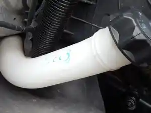 Used 2017 Freightliner Cascadia 125 Windshield Washer Reservoir (Stock #5063-24)) Part Image