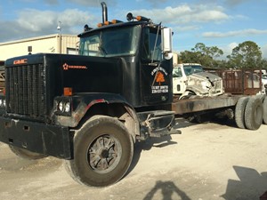 Used 1984 GMC GENERAL Hood (Stock #201987)) Part Image