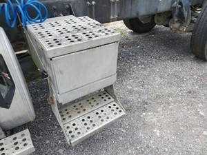Used 2001 Freightliner FL112 Battery Box (Stock #202442)) Part Image