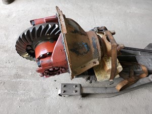 Used Eaton 19050S Complete Axle-Rear Rear (Stock #202411)) Part Image