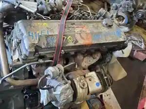 Used 2000 Isuzu 4HE1 Head (Stock #203058)) Part Image