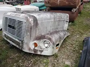 Used 2001 Freightliner FL112 Hood (Stock #202835)) Part Image