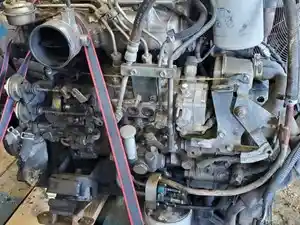 Used 2001 Isuzu 4HE1 Fuel Gear Pump (Stock #203059)) Part Image