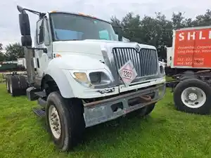 Used 2005 International 7600 Radiator (Stock #203241)) Part Image