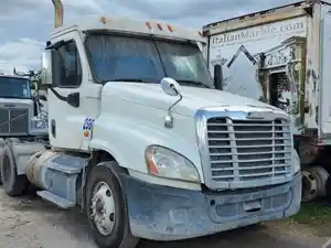 Used 2014 Cummins ISX15 Head (Stock #202975)) Part Image
