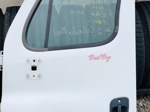 Used 2009 Freightliner Cascadia 123 Door (Stock #435)) Part Image