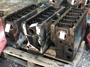 Used International DT466 Block (Stock #116B)) Part Image