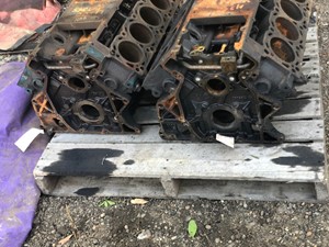 Used International VT-365 6.0L Block (Stock #104B)) Part Image