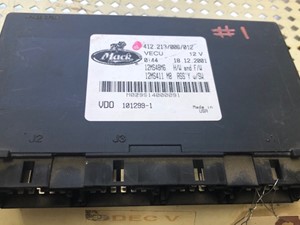 Used 2001 Mack CX VISION Dash Control Module (Stock #1VECU)) Part Image