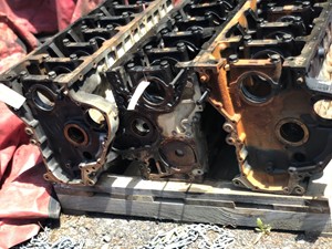Used Mack E TECH Block (Stock #190B)) Part Image