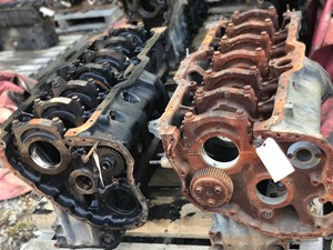 Used Mack E7 Block (Stock #124B)) Part Image