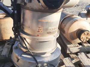Used Volvo Diesel Particulate Filter (DPF) (Stock #712A)) Part Image