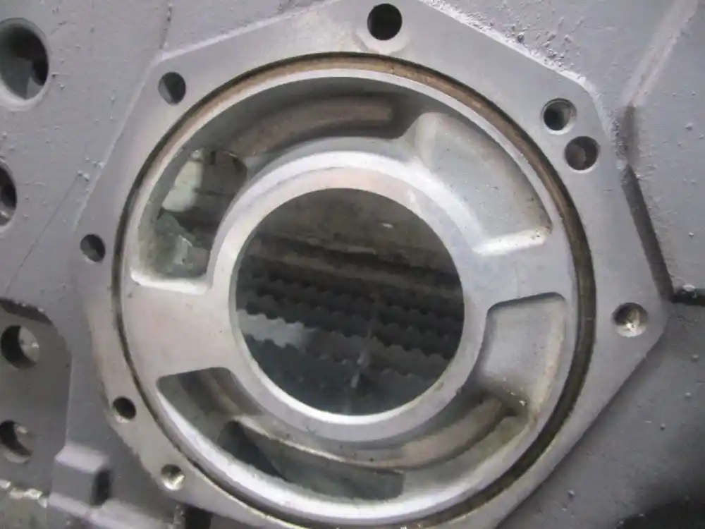 Used International DT466E Front Cover for sale Rockwood Tennessee