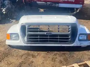 Used 2003 Ford F650 Hood Image