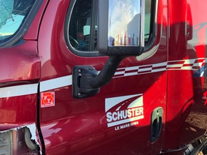 Used 2016 Freightliner Cascadia 125 Door Image