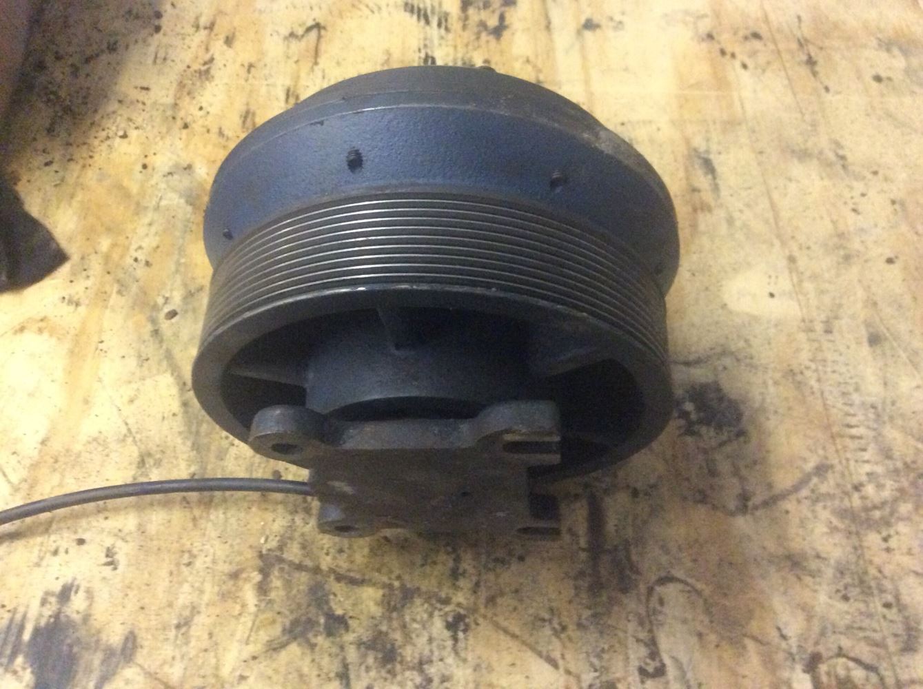 2003 Volvo VE D12 (Stock P416) Fan Clutch/Hubs TPI