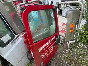 Used Universal International 5900I Door (Stock #2628)) Part Image