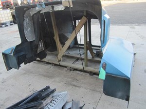 Used 1995 KENWORTH T600 Hood (Stock #605202)) Part Image