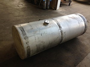 Used 1999 INTERNATIONAL 9400 Fuel Tank (Stock #1086601)) Part Image