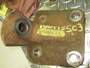 Used 2000 INTERNATIONAL 9100I Engine Mount (Stock #1049327)) Part Image