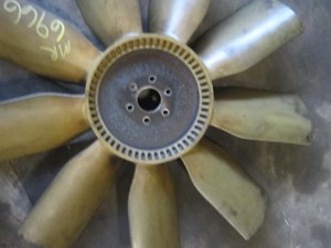 Used 2001 FREIGHTLINER Fan (Stock #1057056)) Part Image