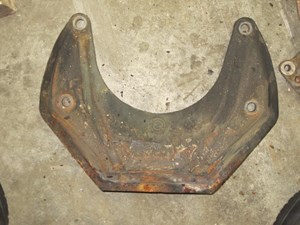 Used 2002 FREIGHTLINER CENTURY Engine Mount (Stock #1039986)) Part Image