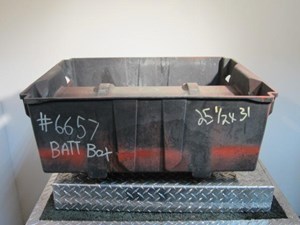 Used 2002 FREIGHTLINER COLUMBIA 120 Battery Box (Stock #1035933)) Part Image