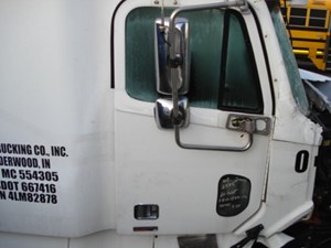 Used 2004 FREIGHTLINER COLUMBIA 120 Door (Stock #1004597)) Part Image