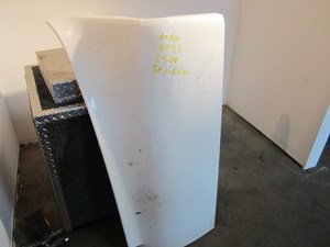 Used 2004 STERLING L122 Cab Fairing (Stock #1038053)) Part Image