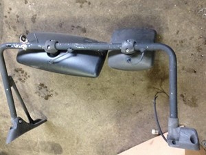Used 2006 INTERNATIONAL 8600 Mirror (Stock #1099657)) Part Image