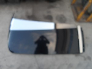 Used 2006 VOLVO VNL Sleeper Fairing Image