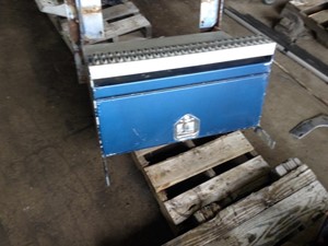 Used 2008 FREIGHTLINER COLUMBIA Battery Box (Stock #1105132)) Part Image