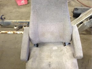 Used 2013 FREIGHTLINER CASCADIA Cab Image