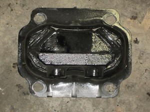 Used Engine Mount (Stock #1040696)) Part Image